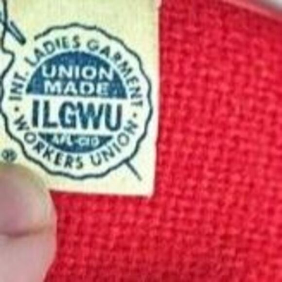 Vintage 1960's Arosak Union Made Red Embellished Button Front Cape with Pockets - Picture 10 of 10